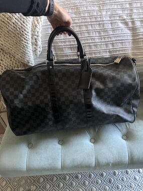 Louis Vuitton Keepall Bandoulière 55 Duffel Bag